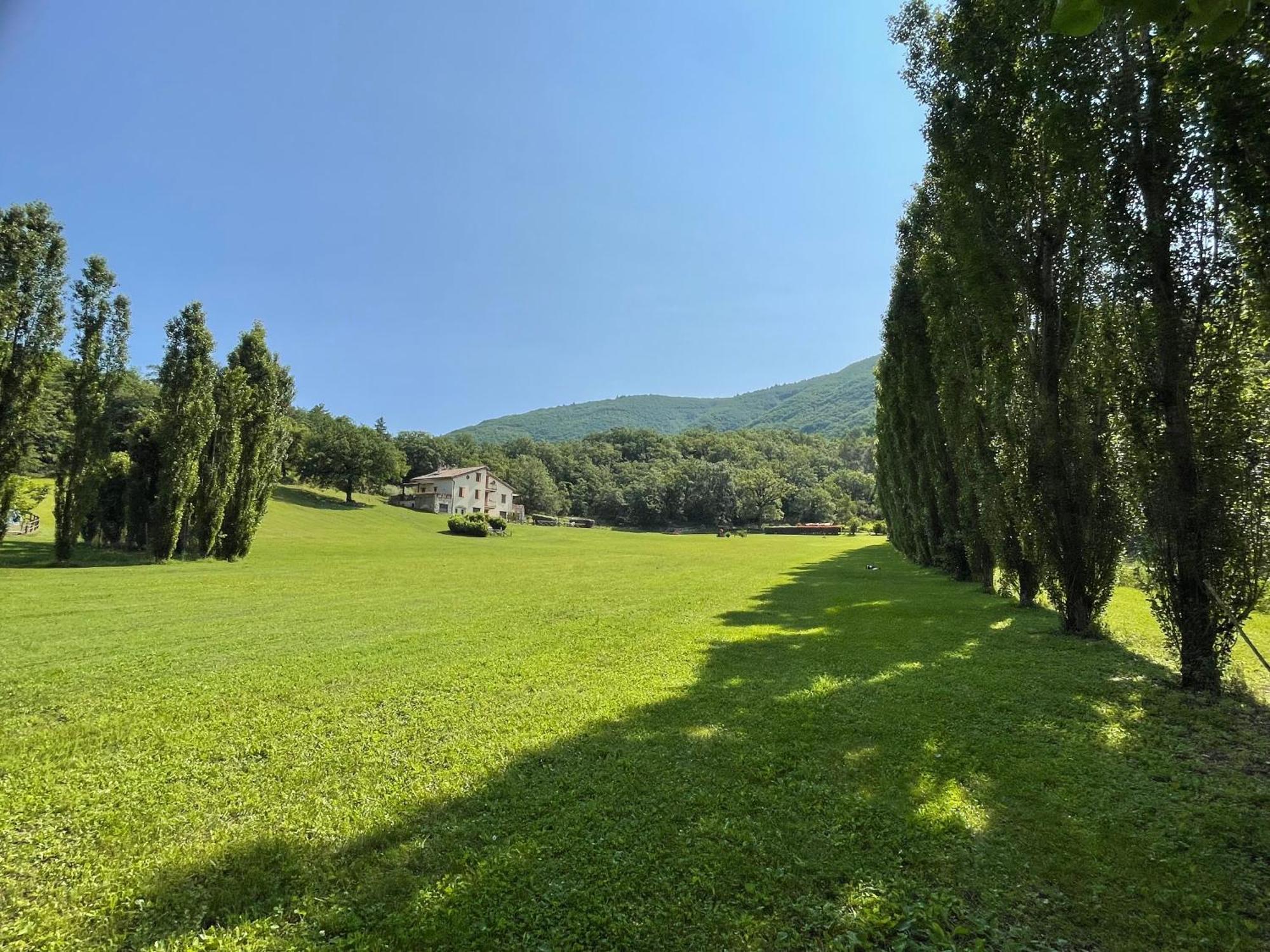 Cerqua Rosara Residence Valtopina Exterior foto