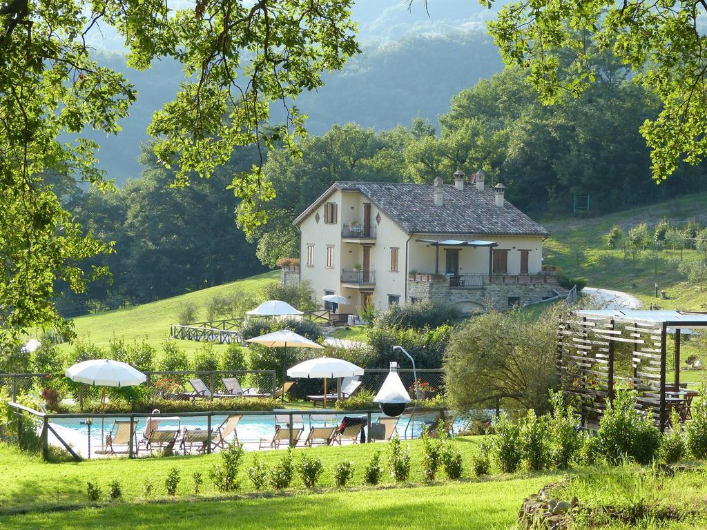 Cerqua Rosara Residence Valtopina Exterior foto